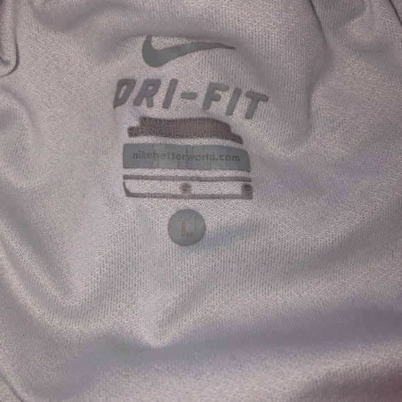 Nike shorts - Picture 3 of 3